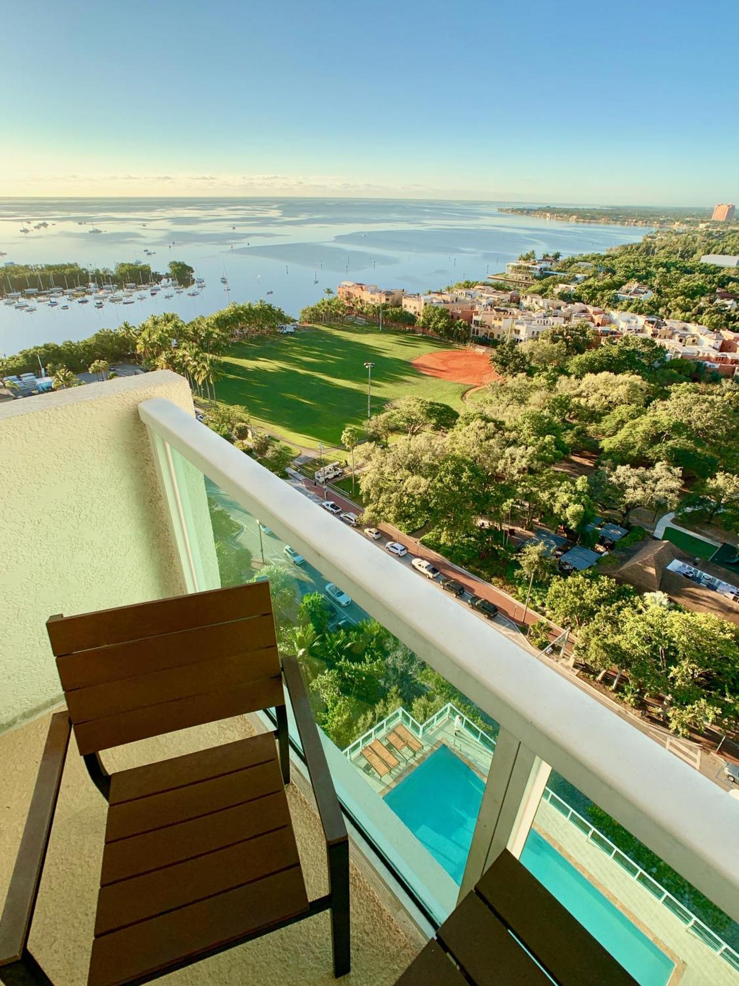 Balcony Ocean View ! Pool - Wifi - Gym - Parking Appartement Miami Buitenkant foto