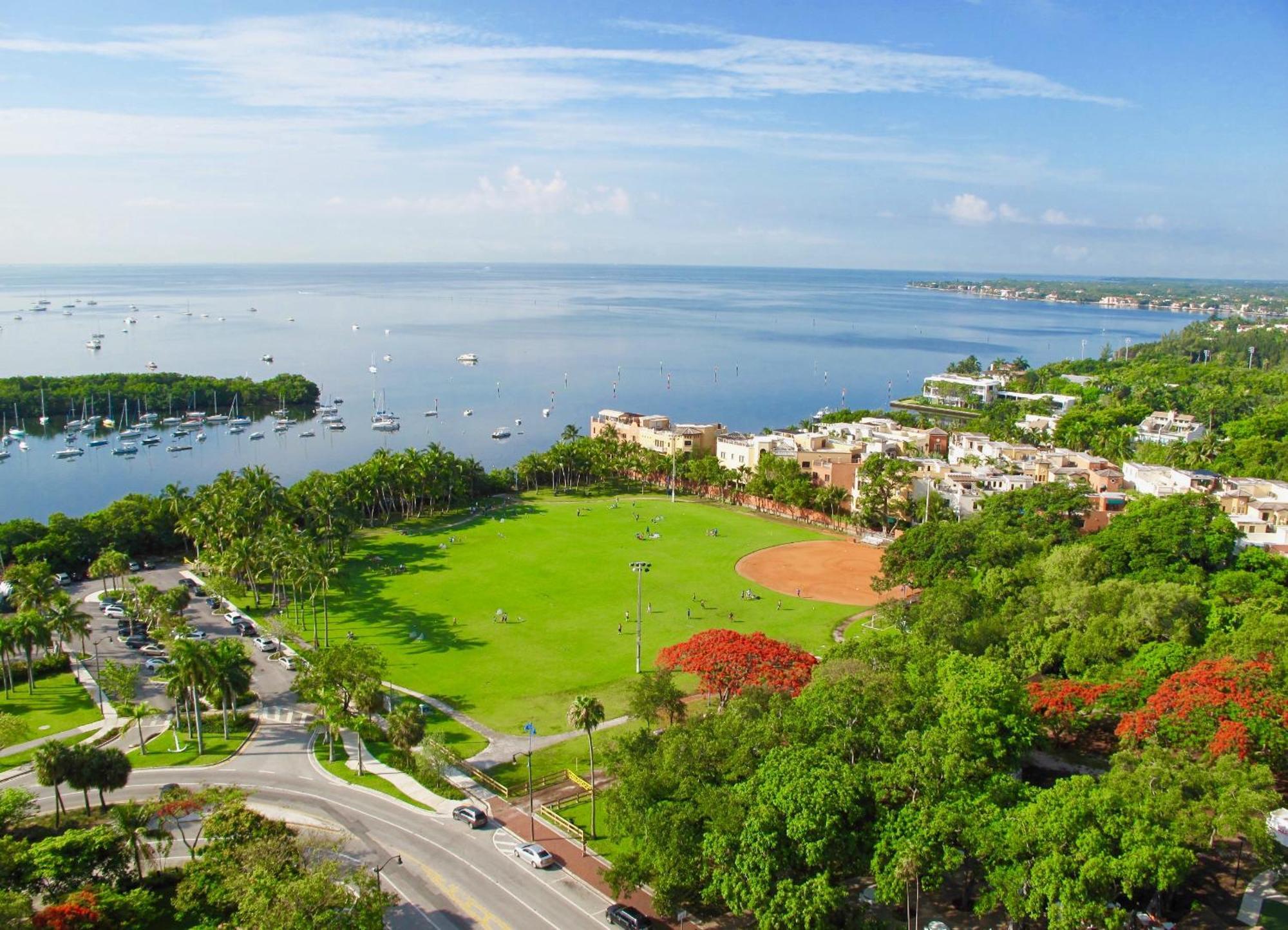 Balcony Ocean View ! Pool - Wifi - Gym - Parking Appartement Miami Buitenkant foto